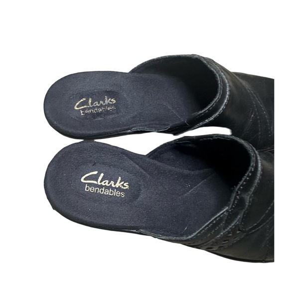 Clarks Collection Womens Black Leather Clogs Slip On Mules Size 7W Comfort - Picture 5 of 8